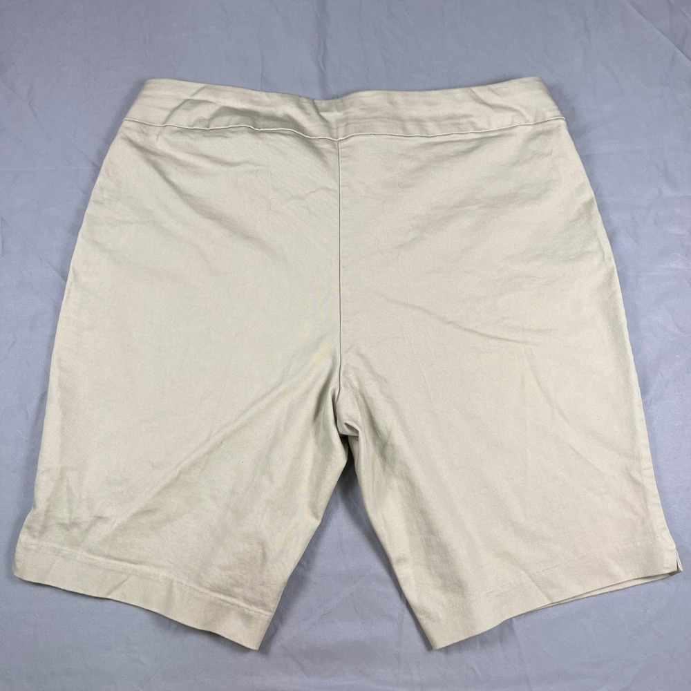 Croft & Barrow Effortless Stretch Bermuda Shorts Womens 18W Khaki Tan Pull On - Picture 2 of 14